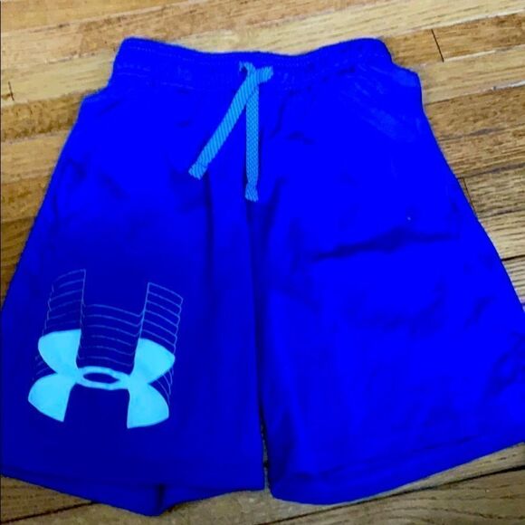 Boy’s Under Armour Heat Gear Shorts YXS Royal Blue - Picture 1 of 4